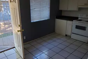 2957 E Atlanta Ave, Phoenix, AZ 85040 - Photo 5