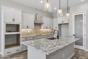 22429 E Cattle Dr, Queen Creek, AZ 85142 - Photo 9