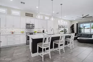 2777 W Queen Creek Rd, Chandler, AZ 85248 - Photo 13