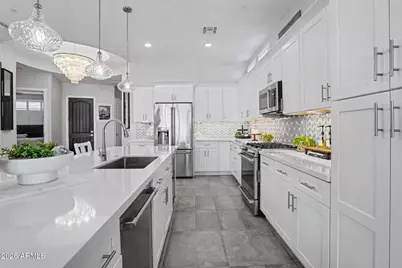 2777 W Queen Creek Road #4, Chandler, AZ 85248 - Photo 9