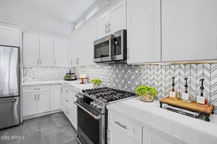 2777 W Queen Creek Rd, Chandler, AZ 85248 - Photo 11