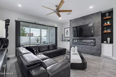 2777 W Queen Creek Road #4, Chandler, AZ 85248 - Photo 7