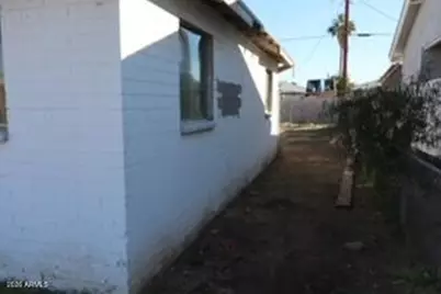 5015 S 20th Place, Phoenix, AZ 85040 - Photo 9