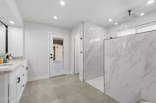 2112 E Laurel St, Mesa, AZ 85213 - Photo 29