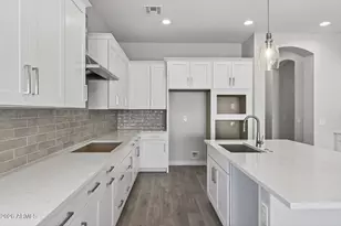 22452 E Cattle Dr, Queen Creek, AZ 85142 - Photo 17