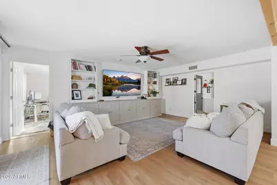 3317 E Bloomfield Road, Phoenix, AZ 85032 - Photo 3