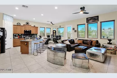 9325 S 179th Drive, Goodyear, AZ 85338 - Photo 21