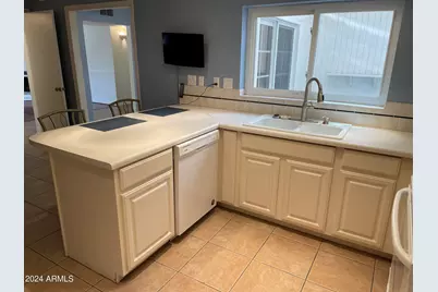 8473 E Pierce Street, Scottsdale, AZ 85257 - Photo 11