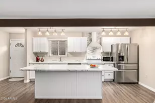 9819 W Lancaster Dr, Sun City, AZ 85351 - Photo 11