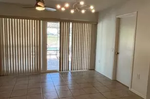 19605 N Welk Dr, Sun City, AZ 85373 - Photo 17