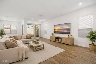 1734 E Questa Dr, Phoenix, AZ 85024 - Photo 7