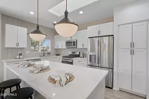 22408 N Las Vegas Dr, Sun City West, AZ 85375 - Photo 21