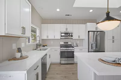 22408 N Las Vegas Drive, Sun City West, AZ 85375 - Photo 23