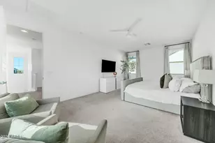 2042 W Lariat Ln, Phoenix, AZ 85085 - Photo 23