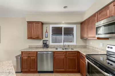 2143 W Willow Avenue, Phoenix, AZ 85029 - Photo 13