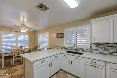 9013 W Avalon Drive, Phoenix, AZ 85037 - Photo 9