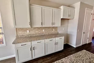 8531 W Pleasant Oak Way, Florence, AZ 85132 - Photo 5