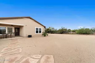 832 E Maddock Rd, Phoenix, AZ 85086 - Photo 21