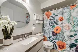 925 E Cochise Dr, Phoenix, AZ 85020 - Photo 17