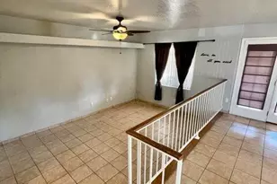 3705 E Topeka Dr, Phoenix, AZ 85050 - Photo 5