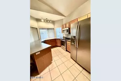 3705 E Topeka Drive, Phoenix, AZ 85050 - Photo 9