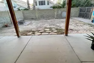 3705 E Topeka Dr, Phoenix, AZ 85050 - Photo 21