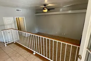 3705 E Topeka Dr, Phoenix, AZ 85050 - Photo 11