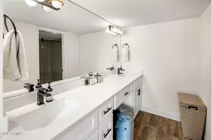 5995 N 78th St, Scottsdale, AZ 85250 - Photo 13