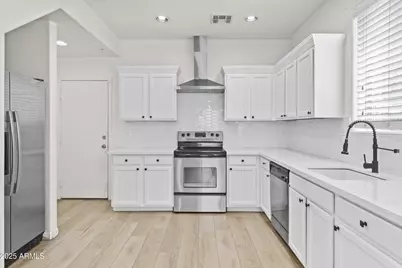 1225 N 36th Street #1015, Phoenix, AZ 85008 - Photo 3