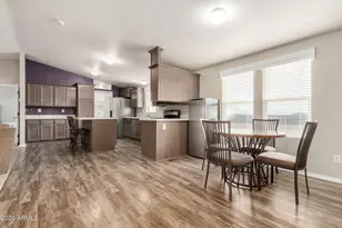 10121 S 353rd Ave, Arlington, AZ 85322 - Photo 5