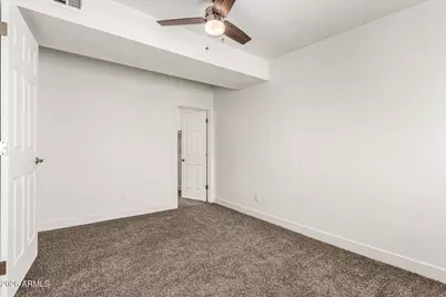 2242 E Nancy Lane, Phoenix, AZ 85042 - Photo 9