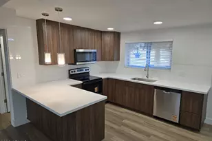 2242 E Nancy Ln, Phoenix, AZ 85042 - Photo 5