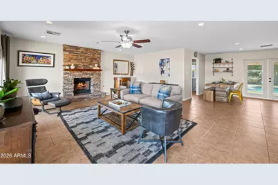 8249 E Hubbell Street, Scottsdale, AZ 85257 - Photo 3