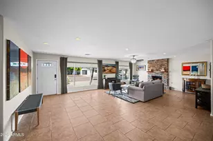 8249 E Hubbell St, Scottsdale, AZ 85257 - Photo 19