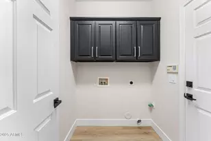 7266 E Del Acero Dr, Scottsdale, AZ 85258 - Photo 31