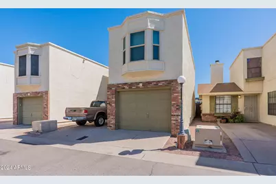 820 W University Drive #13, Tempe, AZ 85281 - Photo 1