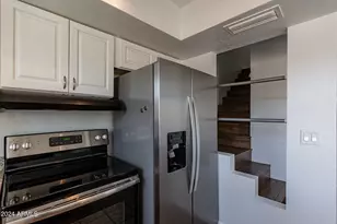 820 W University Dr, Tempe, AZ 85281 - Photo 11