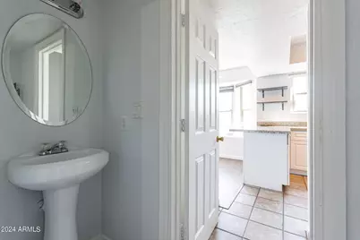 820 W University Drive #13, Tempe, AZ 85281 - Photo 13