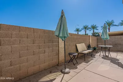 820 W University Drive #13, Tempe, AZ 85281 - Photo 35