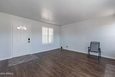 820 W University Drive #13, Tempe, AZ 85281 - Photo 7