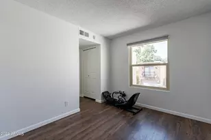 820 W University Dr, Tempe, AZ 85281 - Photo 27