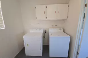 10856 W Abbott Ave, Sun City, AZ 85351 - Photo 15