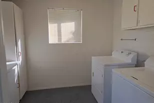 10856 W Abbott Ave, Sun City, AZ 85351 - Photo 7