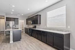 1924 S 82nd Cir, Mesa, AZ 85209 - Photo 7