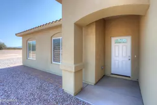 158 N Pettoshas Dr, Maricopa, AZ 85139 - Photo 7