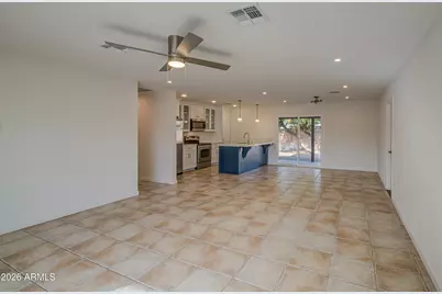 3714 W Solar Drive, Phoenix, AZ 85051 - Photo 9