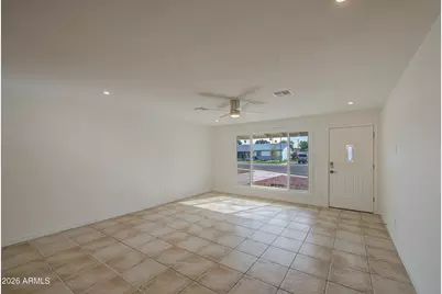 3714 W Solar Drive, Phoenix, AZ 85051 - Photo 7