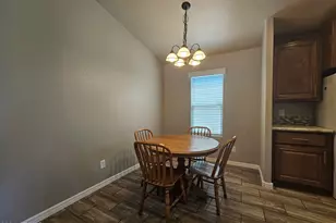 650 N Hawes Rd, Mesa, AZ 85207 - Photo 17