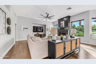 2731 E Capricorn Place, Chandler, AZ 85249 - Photo 19