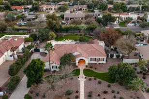 2731 E Capricorn Pl, Chandler, AZ 85249 - Photo 9